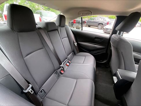 Used 2026 Toyota Corolla LE image 18