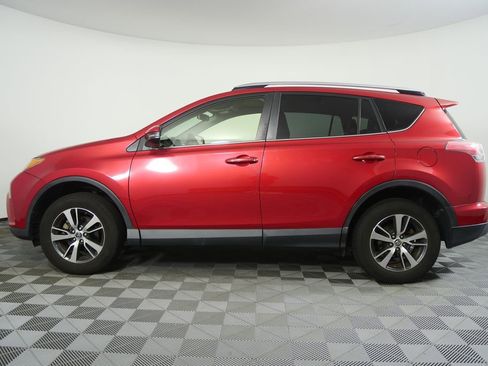 Used 2016 Toyota RAV4 XLE image 6