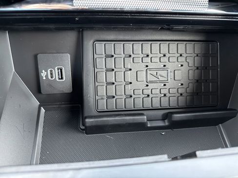 New 2025 Ford F150 Raptor image 38