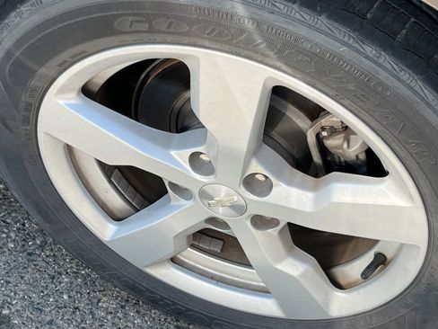 Used 2014 Chevrolet Volt Premium w/ Premium Trim Package FWD image 22