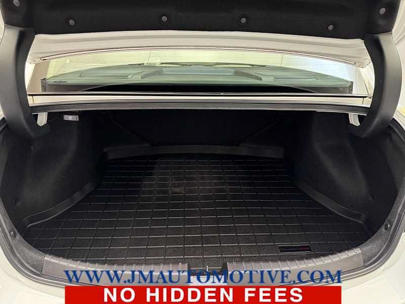 Used 2017 Acura ILX FWD image 17