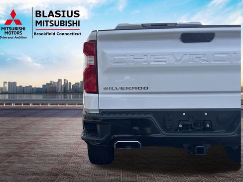 Used 2022 Chevrolet Silverado 1500 LT Trail Boss w/ Bed Protection Package image 27