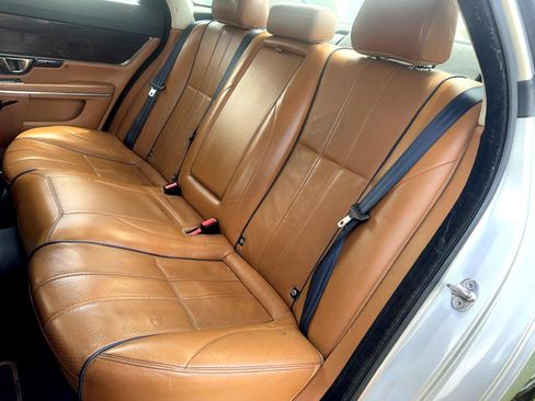 Used 2014 Jaguar XJ L Portfolio image 11