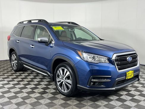 Used 2022 Subaru Ascent Touring AWD/4WD image 3