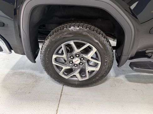 New 2026 GMC Sierra 1500 SLT w/ SLT Premium Package AWD/4WD image 40
