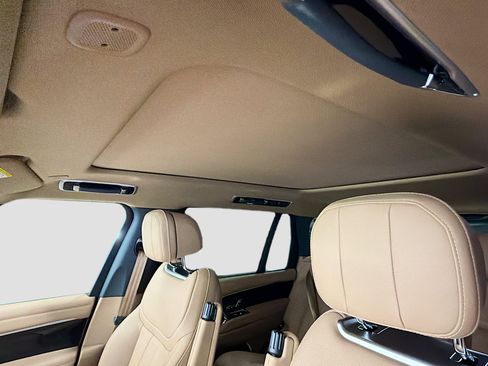 New 2026 Land Rover Range Rover Long Wheelbase SE AWD/4WD image 25