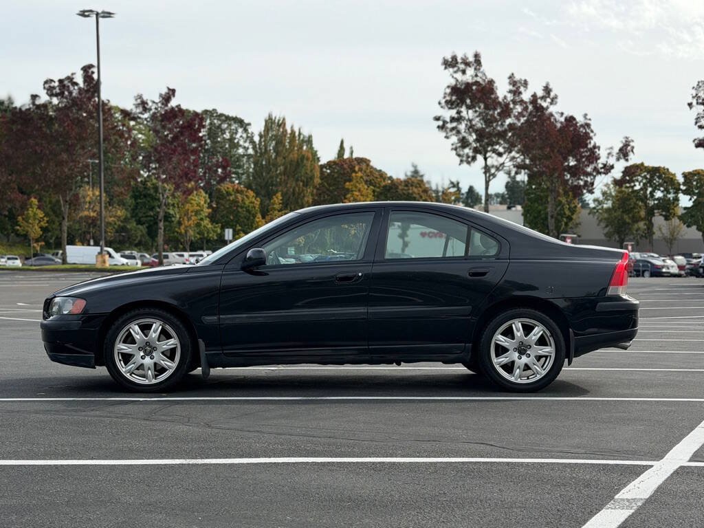 Used 2003 Volvo S60 2.5T AWD/4WD image 2
