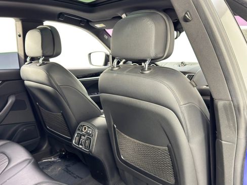 Used 2019 Maserati Levante image 36