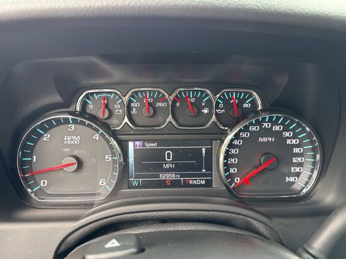 Used 2015 Chevrolet Tahoe LT AWD/4WD image 31