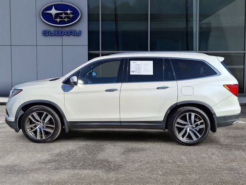 Used 2016 Honda Pilot Touring image 7