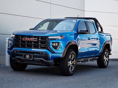 Used 2023 GMC Canyon AT4 w/ AT4 Premium Package
