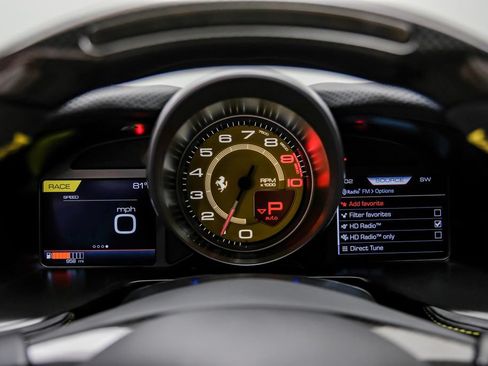 Used 2023 Ferrari 812 GTS RWD image 21