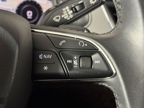Used 2019 Audi Q7 2.0T Premium Plus AWD/4WD image 21