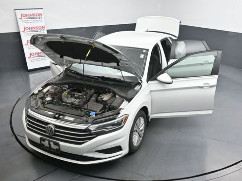 Used 2019 Volkswagen Jetta S image 26