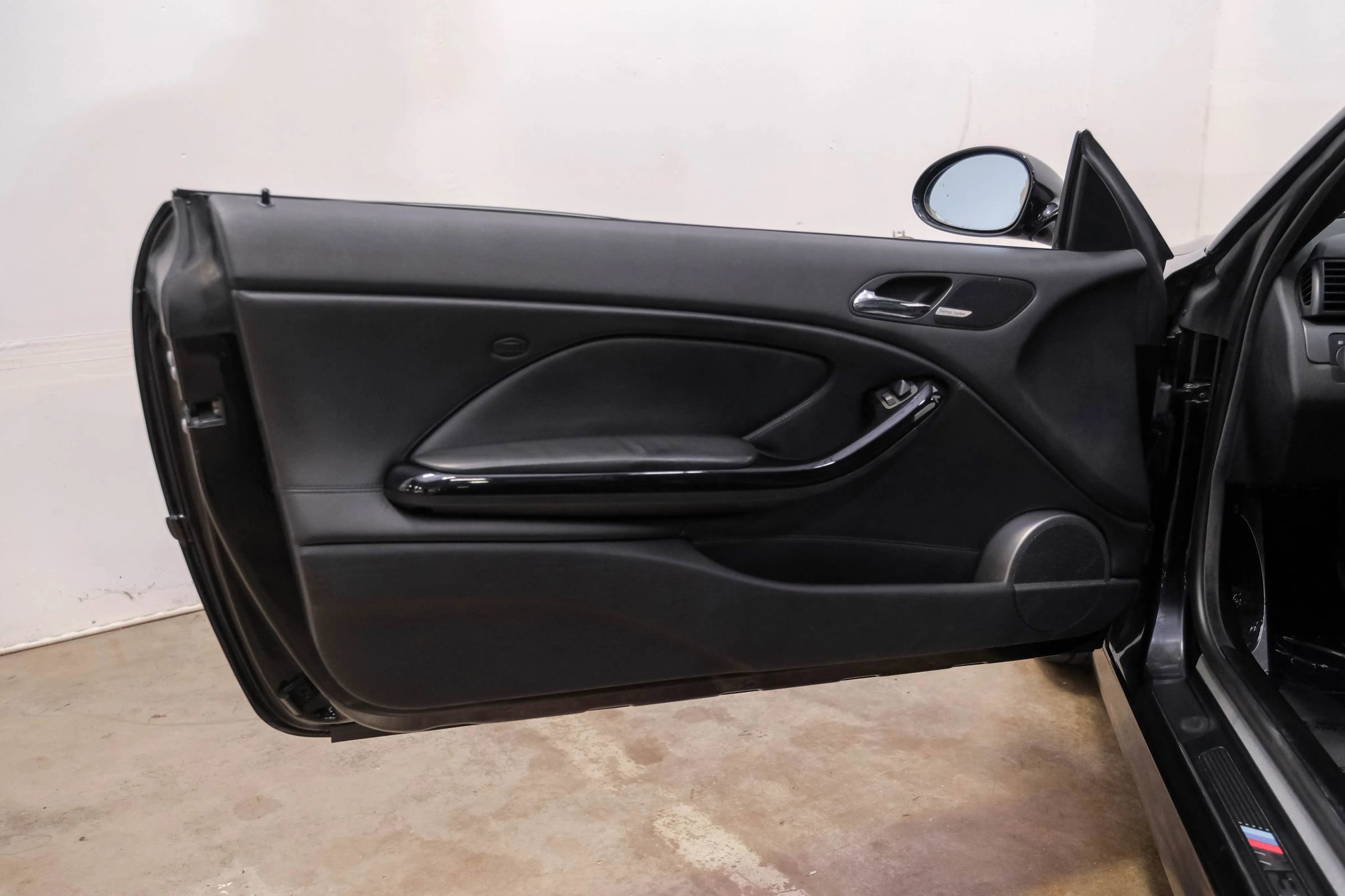 Used 2002 BMW M3 Coupe RWD image 28