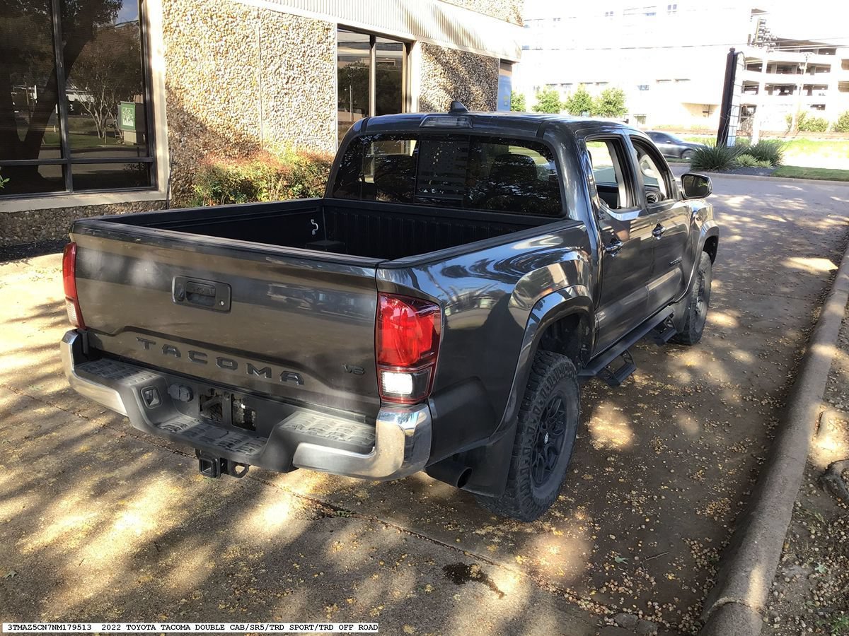 Used 2022 Toyota Tacoma SR5 RWD image 6