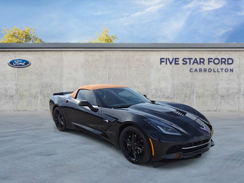 Used 2016 Chevrolet Corvette Stingray Convertible w/ 2LT Preferred Equipment Group image 2