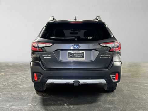 Used 2020 Subaru Outback Touring XT AWD/4WD image 4