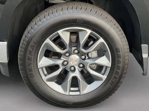 Used 2026 Chevrolet Silverado 1500 LT AWD/4WD image 20