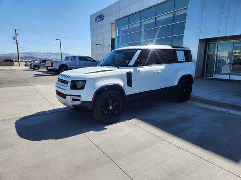 Used 2024 Land Rover Defender 110 SE AWD/4WD image 1