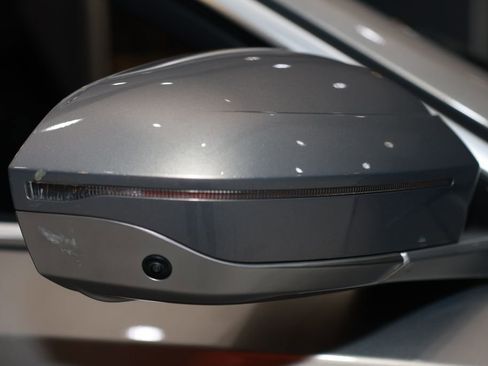 Used 2024 BMW 530i image 36