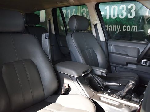 Used 2005 Land Rover Range Rover HSE image 37