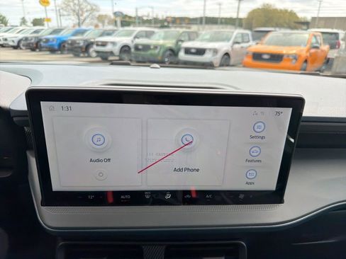 New 2026 Ford Maverick XL image 29