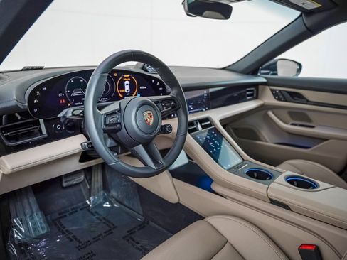 Certified 2023 Porsche Taycan 4S AWD/4WD image 4