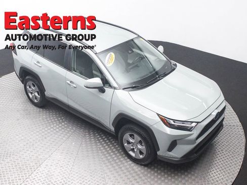 Used 2022 Toyota RAV4 XLE image 3