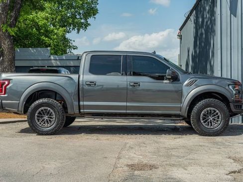 Used 2019 Ford F150 Raptor w/ Equipment Group 802A Luxury AWD/4WD image 7