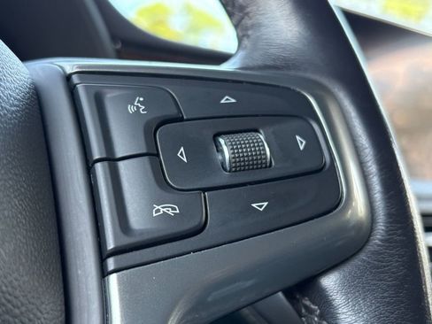 Used 2023 Chevrolet Suburban Premier RWD image 19