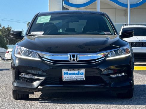 Used 2017 Honda Accord Sport image 5