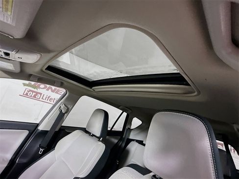 Certified 2017 Toyota RAV4 XLE image 11