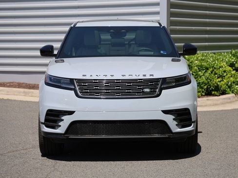 New 2026 Land Rover Range Rover Velar Dynamic SE AWD/4WD image 23
