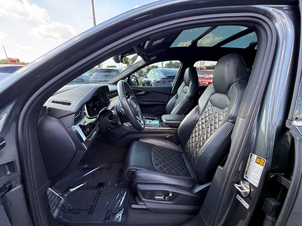 Used 2023 Audi SQ7 Prestige AWD/4WD image 10