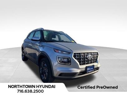 Used 2025 Hyundai Venue SEL