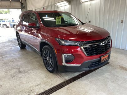 Used 2023 Chevrolet Traverse RS