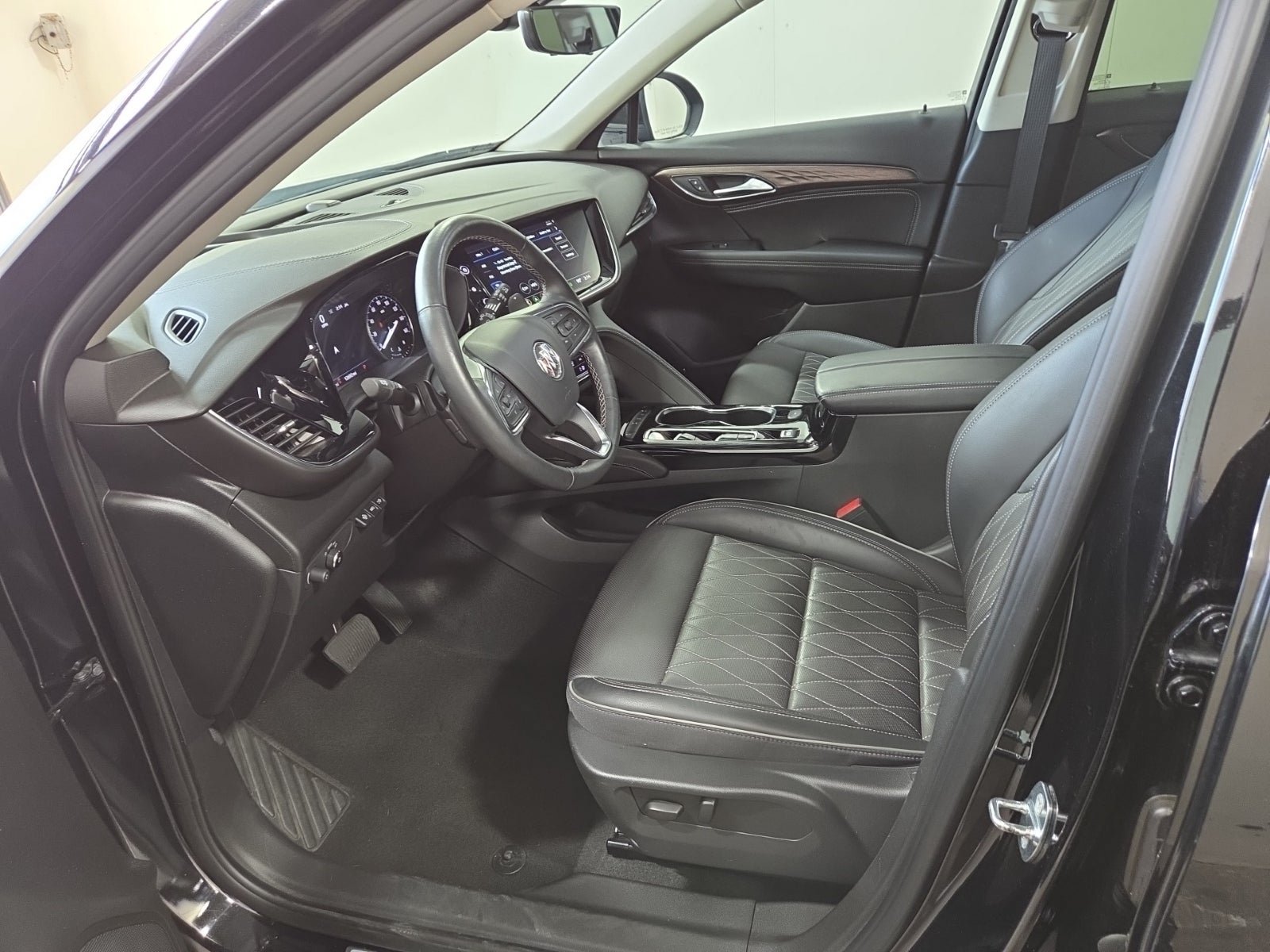 Used 2023 Buick Envision Avenir FWD image 8