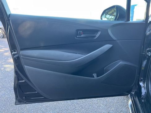 Used 2024 Toyota Corolla LE image 20