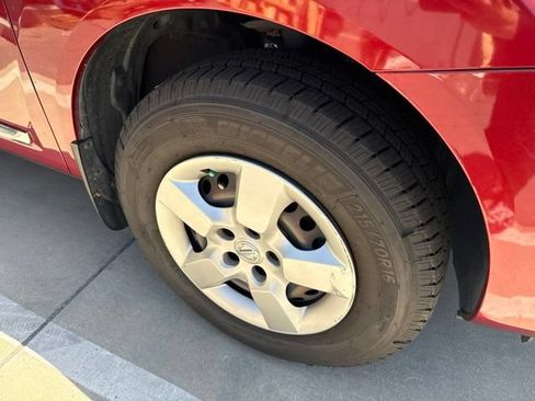 Used 2015 Nissan Rogue S w/ Convenience Package FWD image 5