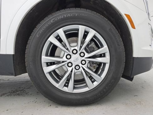 Used 2022 Cadillac XT5 Premium Luxury AWD/4WD image 13