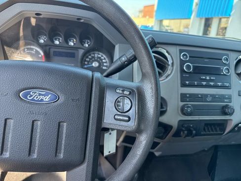 Used 2016 Ford F250 XLT AWD/4WD image 23