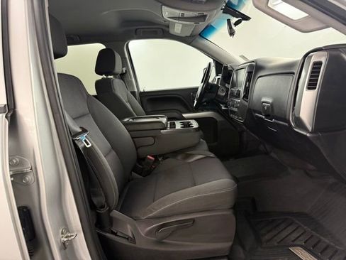 Used 2018 Chevrolet Silverado 1500 LT w/ Texas Edition image 30