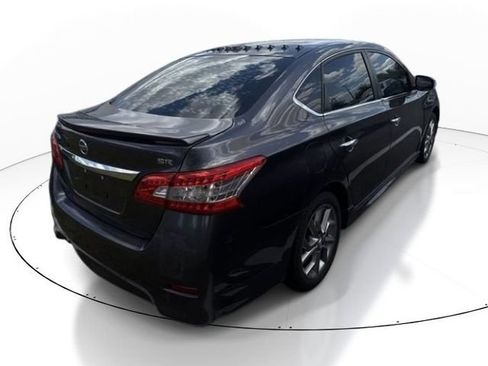 Used 2015 Nissan Sentra SR FWD image 5