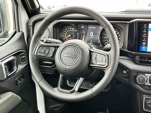 New 2026 Jeep Gladiator Mojave image 27