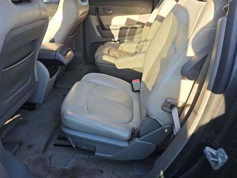 Used 2013 GMC Acadia SLT image 5