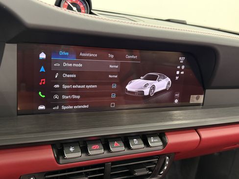 Certified 2025 Porsche 911 Targa 4 GTS AWD/4WD image 44