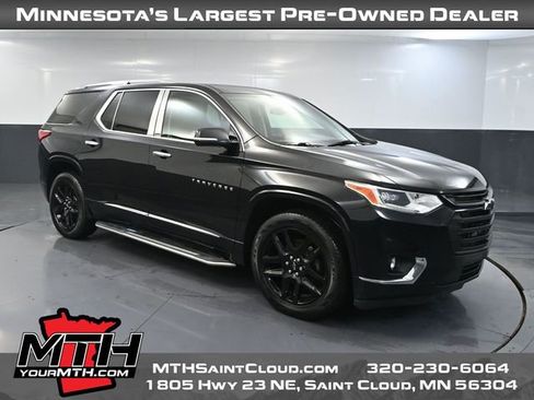Used 2020 Chevrolet Traverse Premier w/ LPO, Midnight Edition image 1