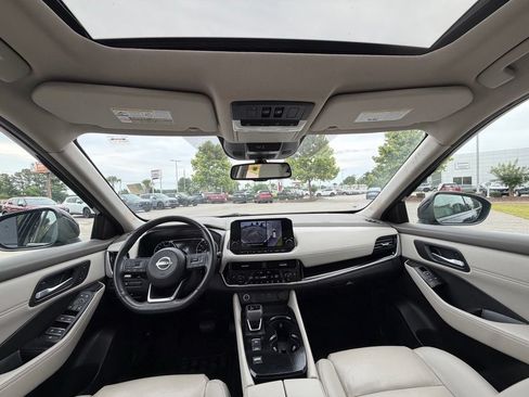 Certified 2023 Nissan Rogue SL w/ SL Premium Package FWD image 29