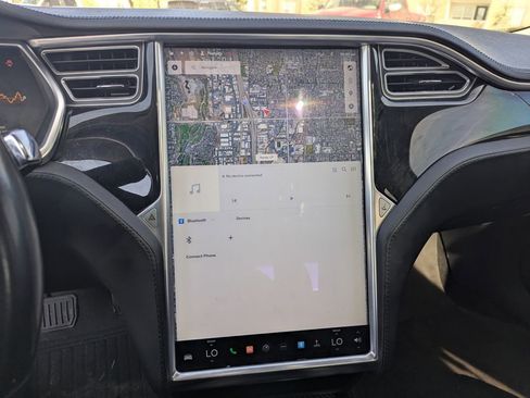 Used 2014 Tesla Model S 60 RWD image 15
